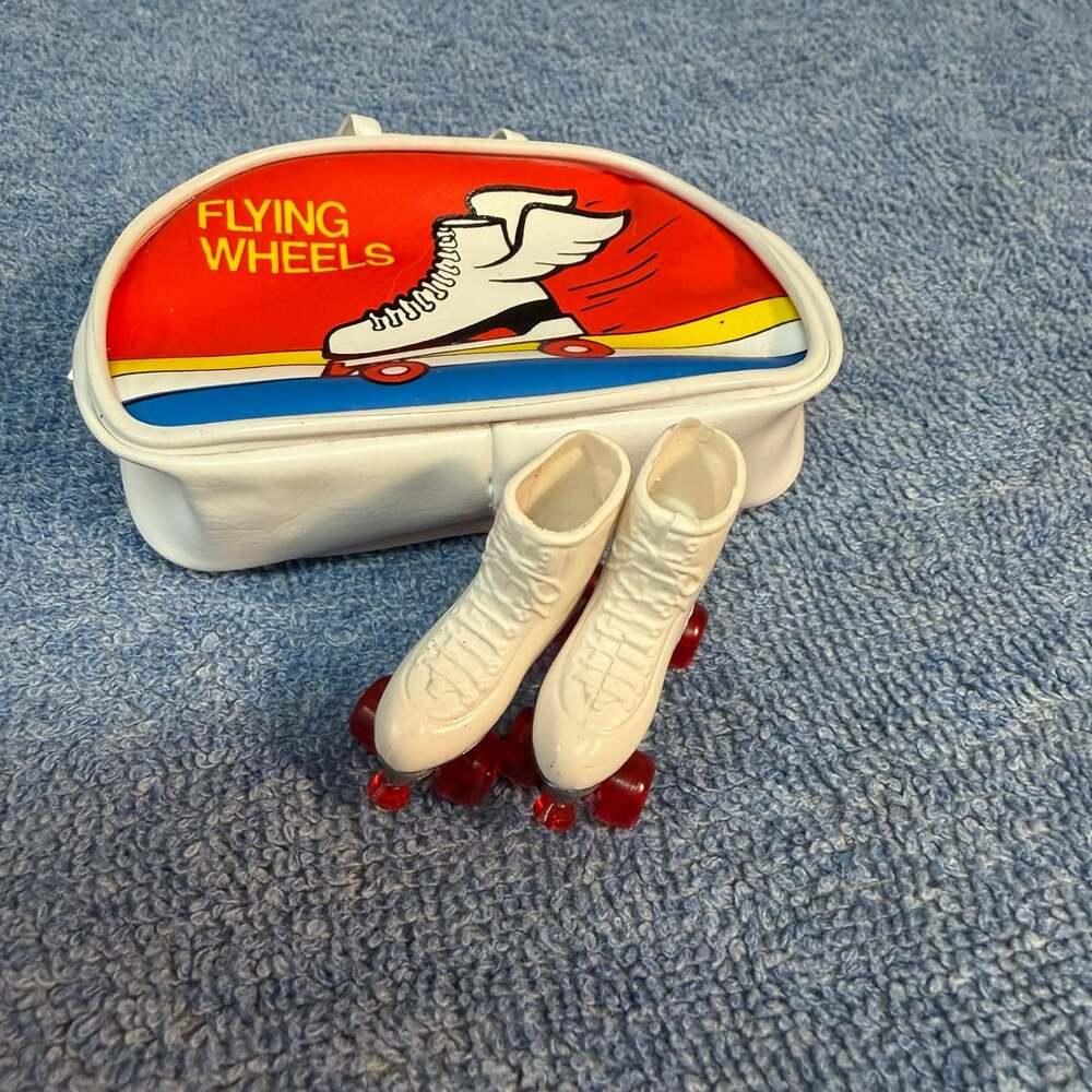 Barbie Vintage Shillman Flying Wheels Doll Roller Skates And Case